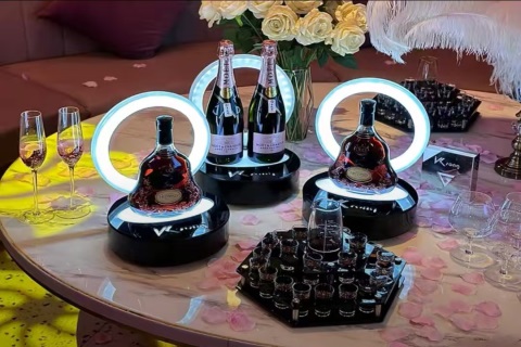 驻马店夜总会招聘,驻马店夜总会生意火爆每天翻包三房超多